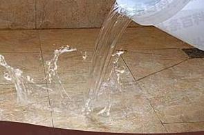 易门漏水维修 免砸砖防水材料该如何施工